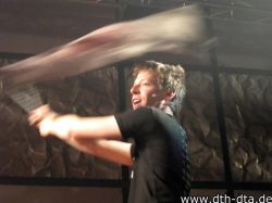 10-10-06-danzig09