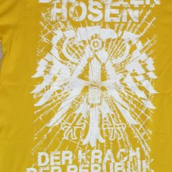 005 2013 Krach Der Republik Merch 03 Frontseite